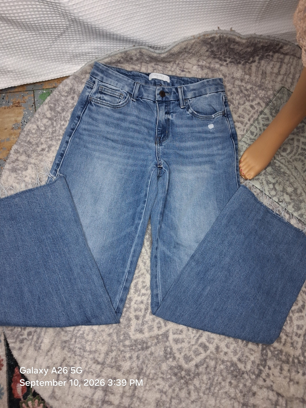 Vervet Women's Blue Wide-Leg Jeans Sz 27